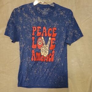 Vintage Blue Red Graphic Short Sleeve Tee